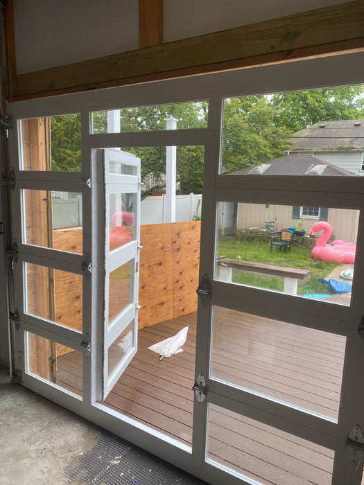 Contemporary Aluminum & Clear Tempered Glass Garage Door