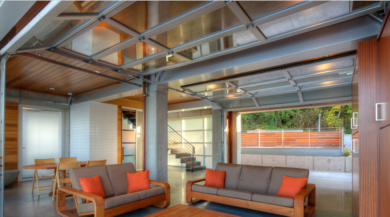 Contemporary Aluminum & Clear Tempered Glass Garage Door