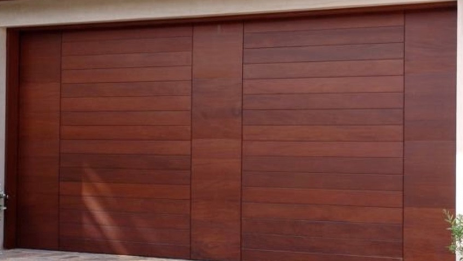 Maldives - Modern Style Custom Wood Garage Door