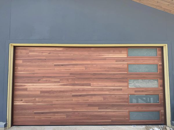 Northwoods - Horizontal Grooves and Texture Steel Garage Door Modern Design